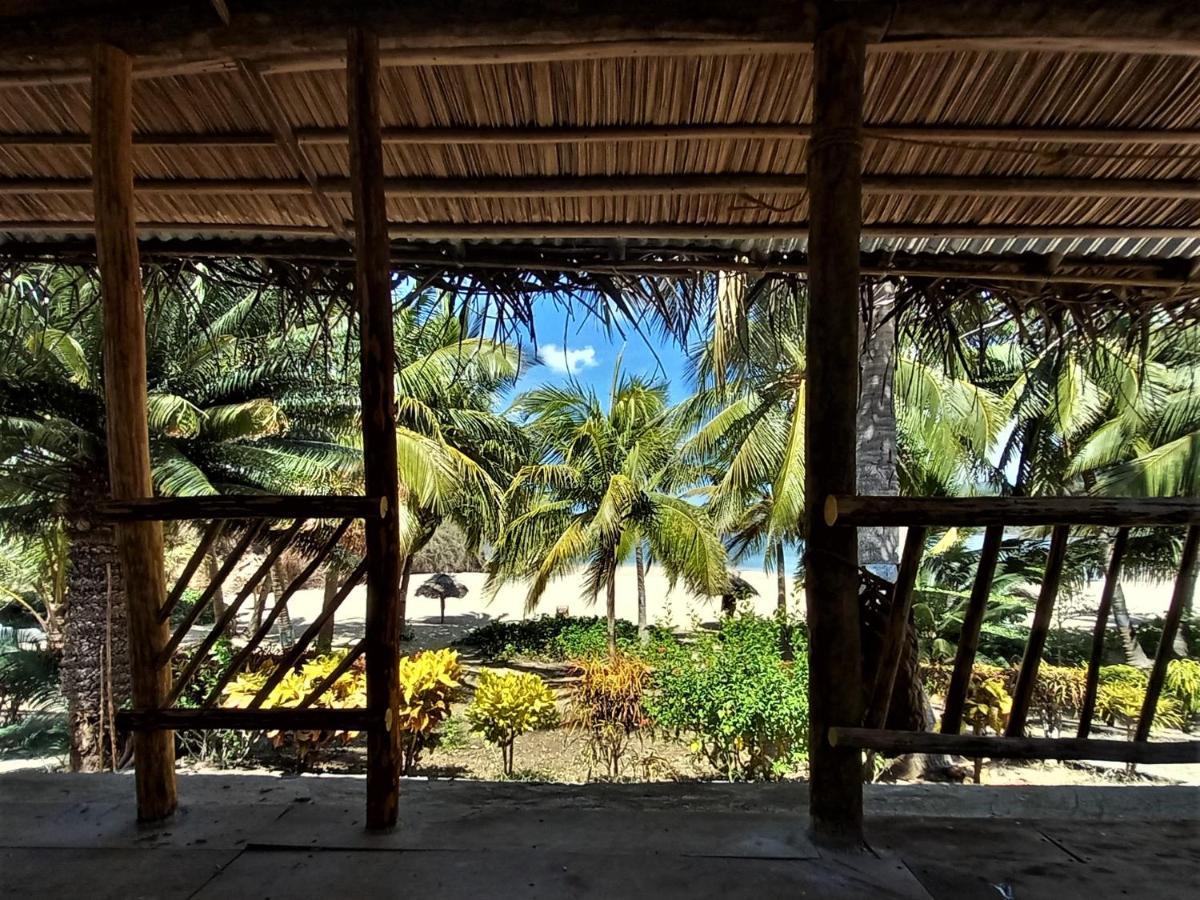 Moheli Laka Lodge Nioumachoua Ngoại thất bức ảnh