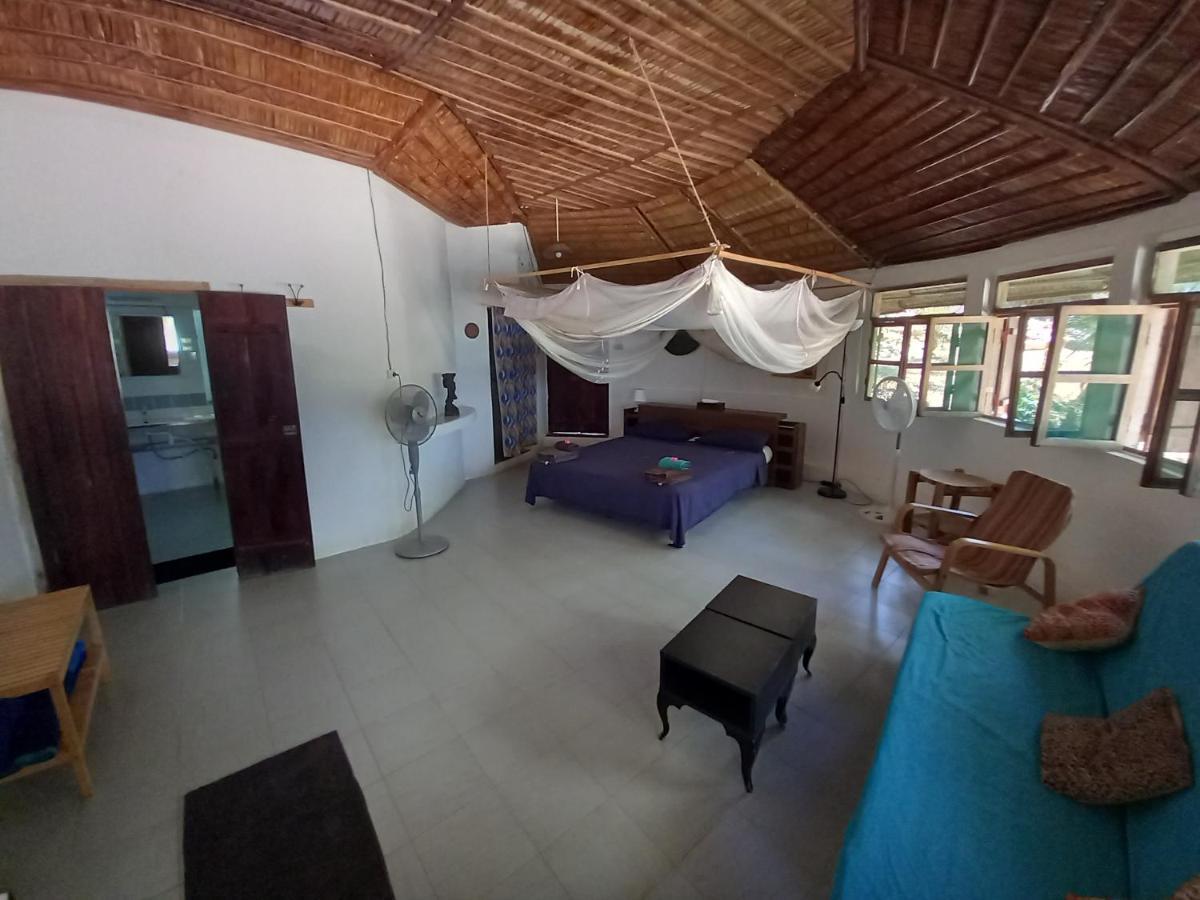 Moheli Laka Lodge Nioumachoua Ngoại thất bức ảnh